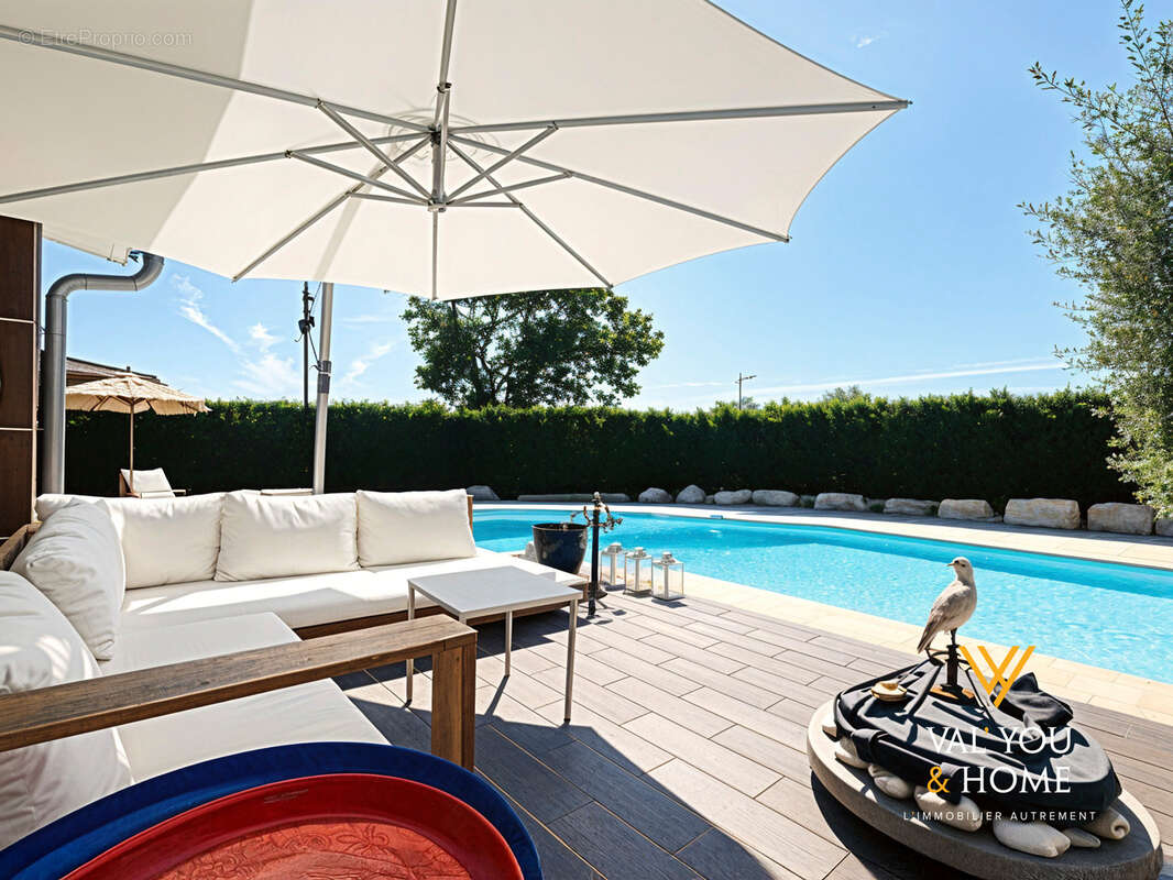 Maison de famille individuelle 205 m2 -  9 pièces avec piscine - photo 9