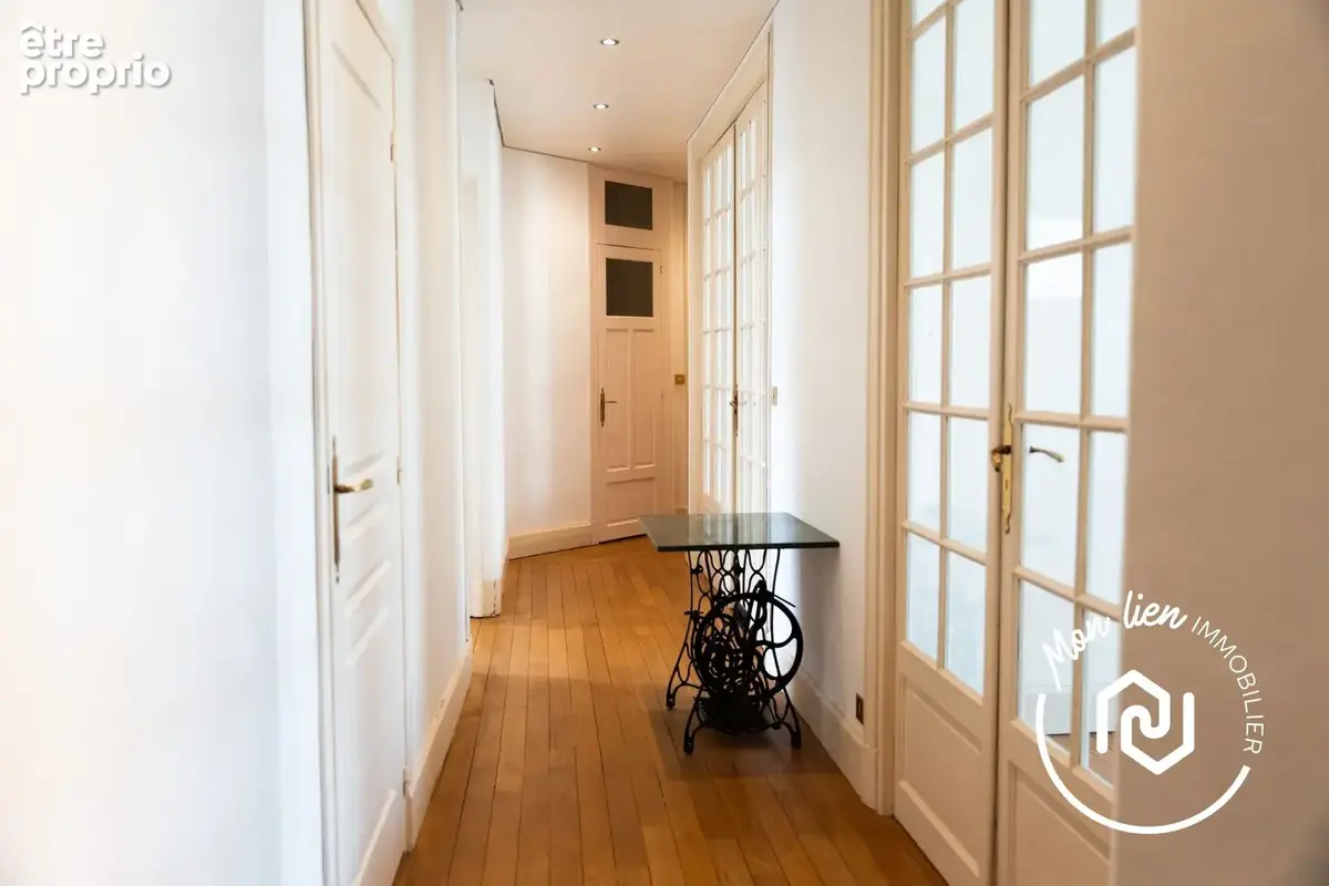 Appartement 5 pièces 147 m² à vendre à Tours (37000) - photo 7