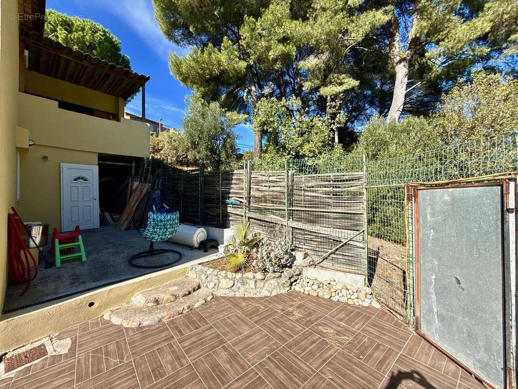 Maison à CAGNES-SUR-MER