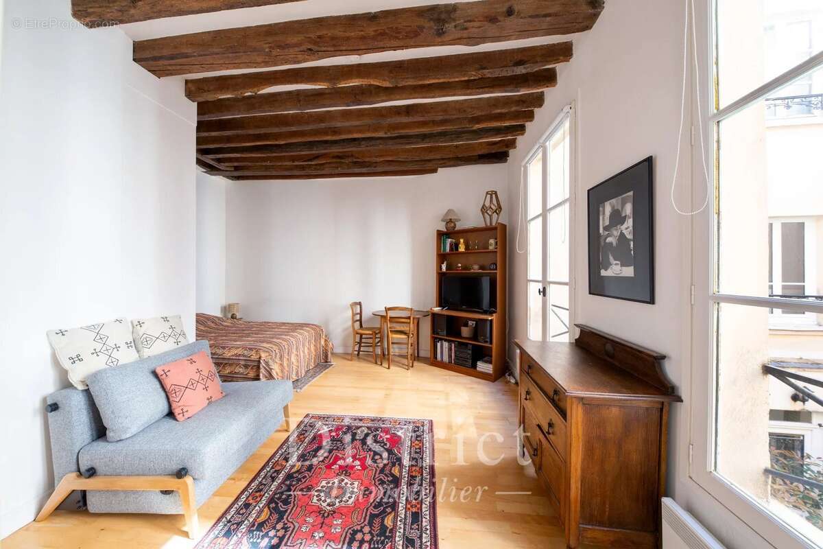 Appartement à PARIS-4E