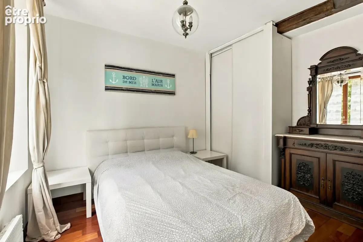 Honfleur centre - bel appartement t2 de 52 m2 - charme, luminosite et vie a pied - 1er etage sans ascenseur - - photo 9