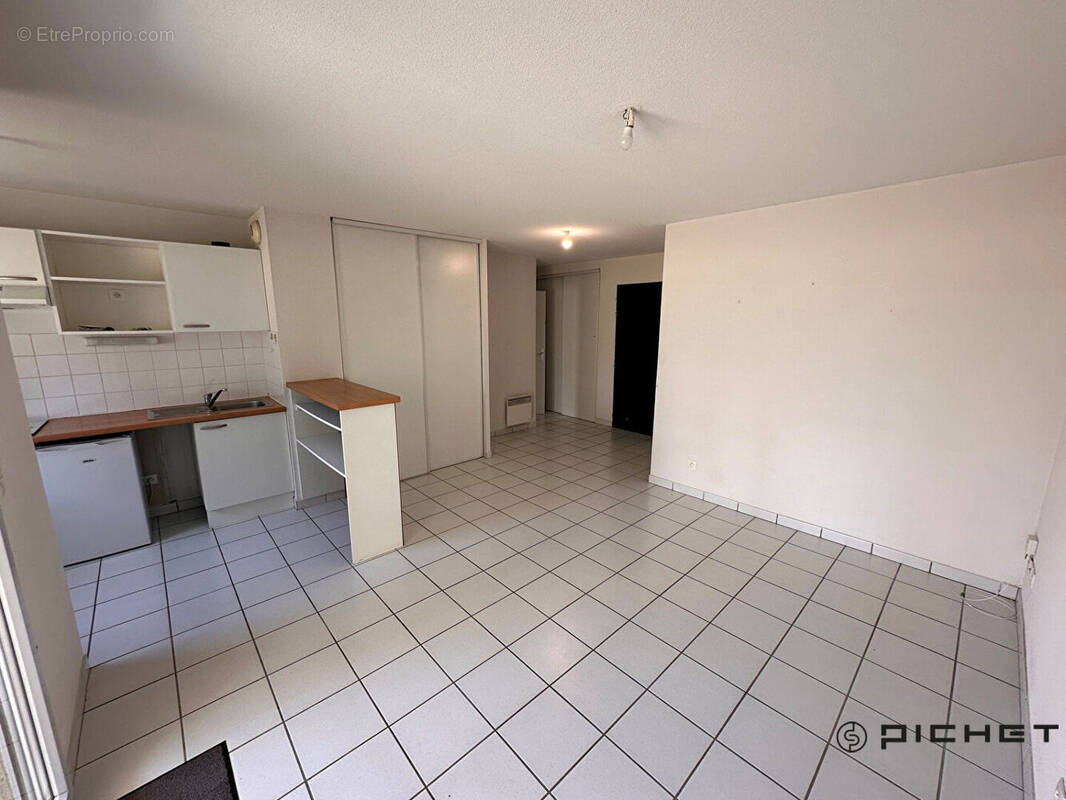 Appartement à CHANCELADE