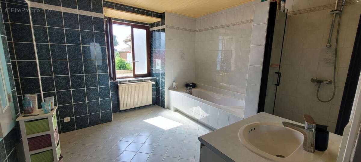 Maison à LE PASQUIER