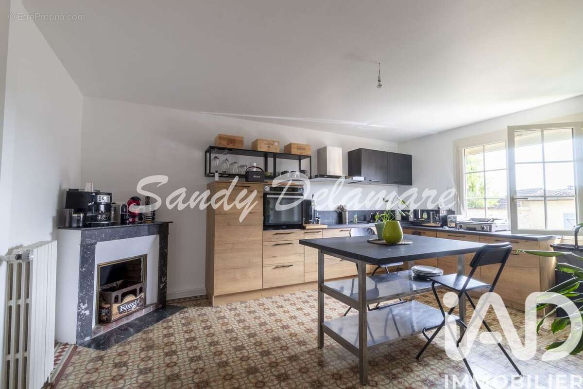 Maison 114 m² à Saint-Just  - photo 8