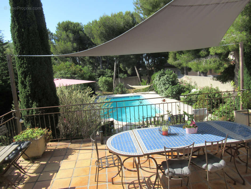Maison en traditionnel  a vendre t4 avec piscine grand terrain - photo 2