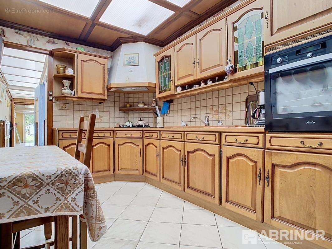 Maison 2 chambres jardin garage - photo 2
