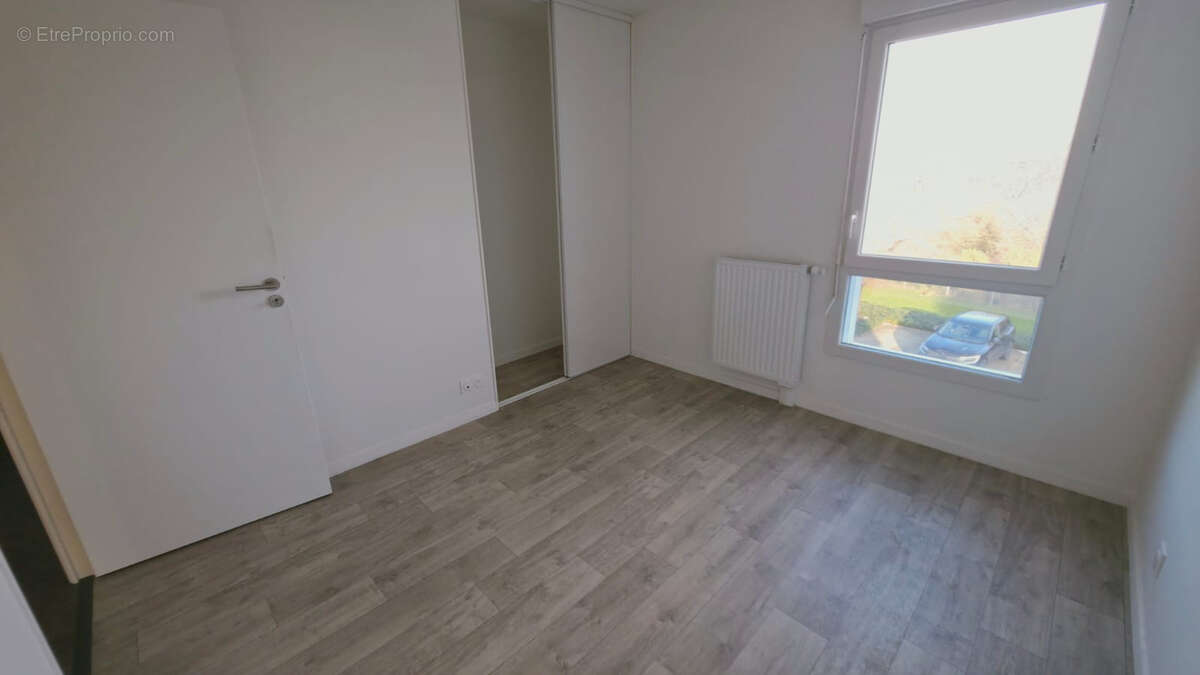 Appartement à LE RHEU