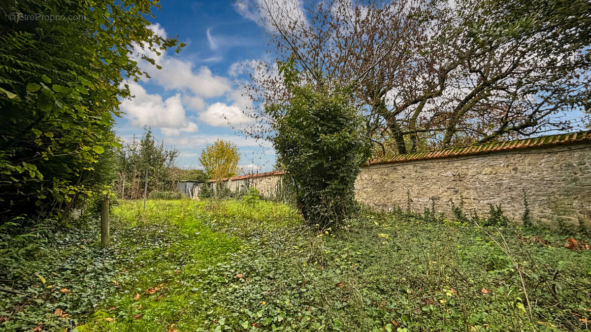 Maison à ETAMPES