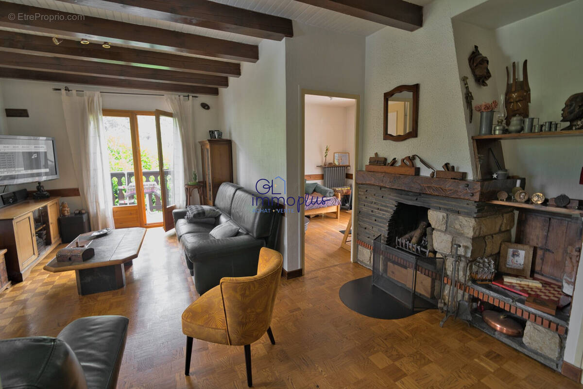 Maison à QUEIGE