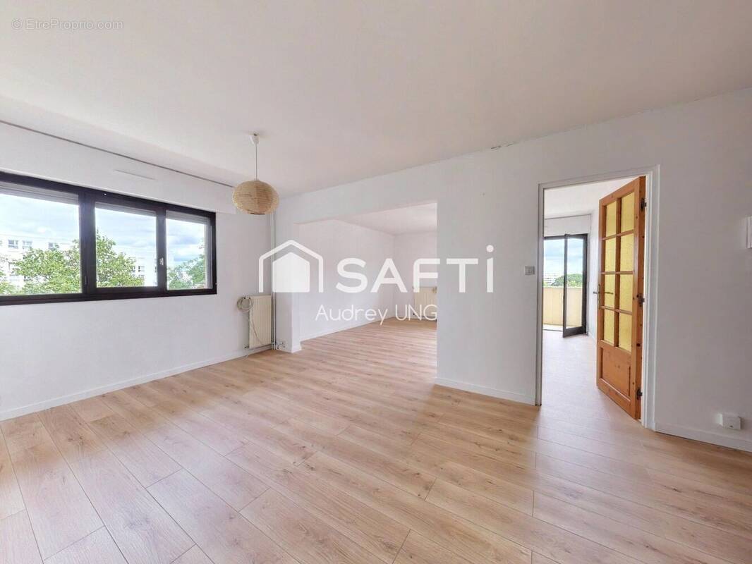 Photo 1 - Appartement à LORMONT