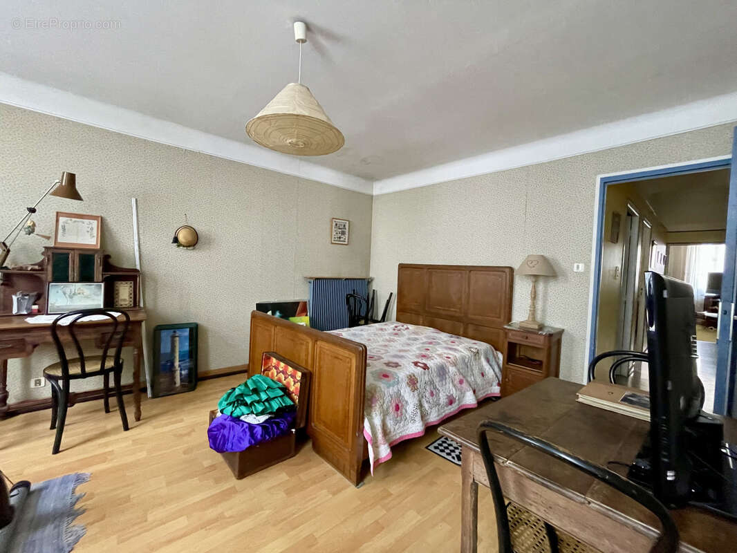 Maison à VIC-EN-BIGORRE