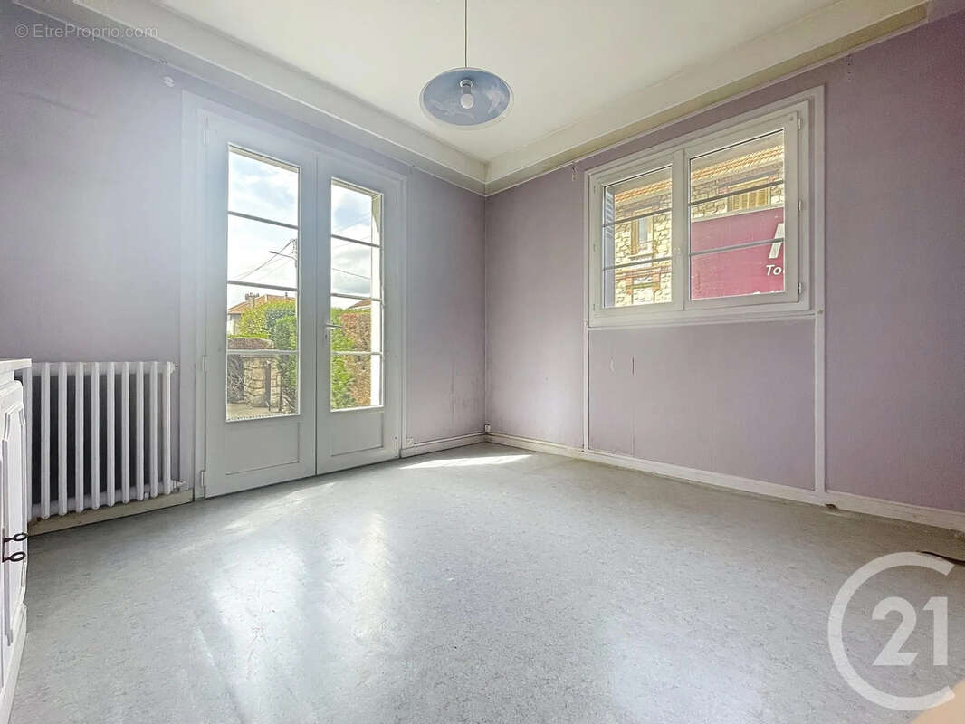 Appartement à MONTEREAU-FAULT-YONNE