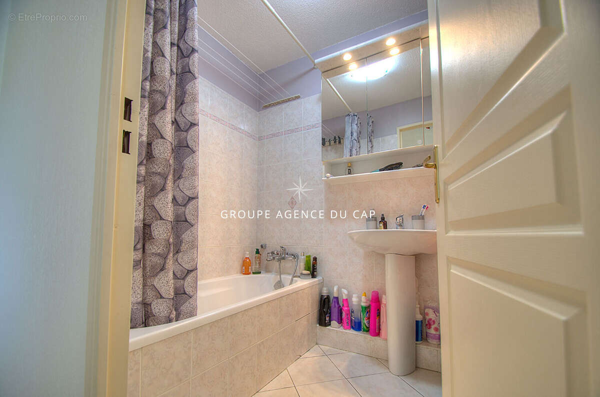 Appartement à SAINT-RAPHAEL