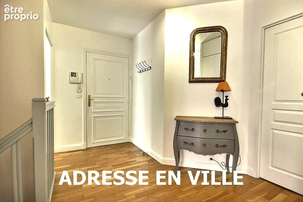 Duplex de 166 m2 offrant 5 chambres et deux balcons-terrasses - photo 8