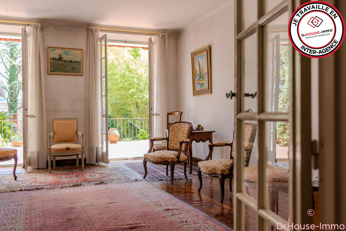 Maison à SOLLIES-PONT