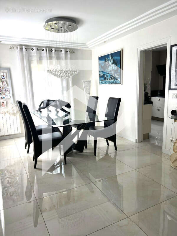 Maison à SOISY-SOUS-MONTMORENCY