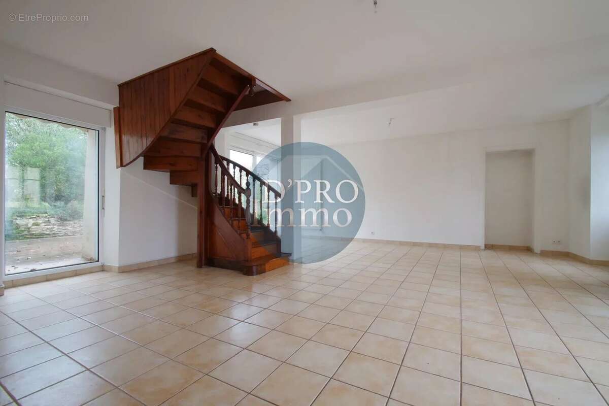 Maison à NORT-SUR-ERDRE