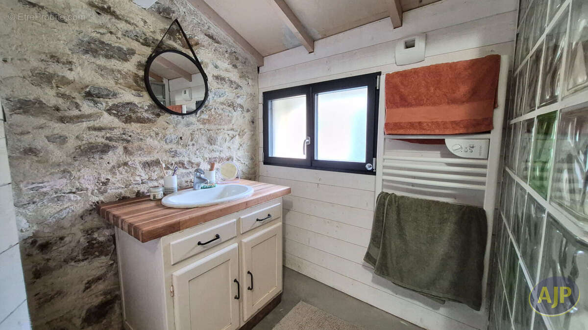 Maison à SAINT-PHILBERT-DE-GRAND-LIEU