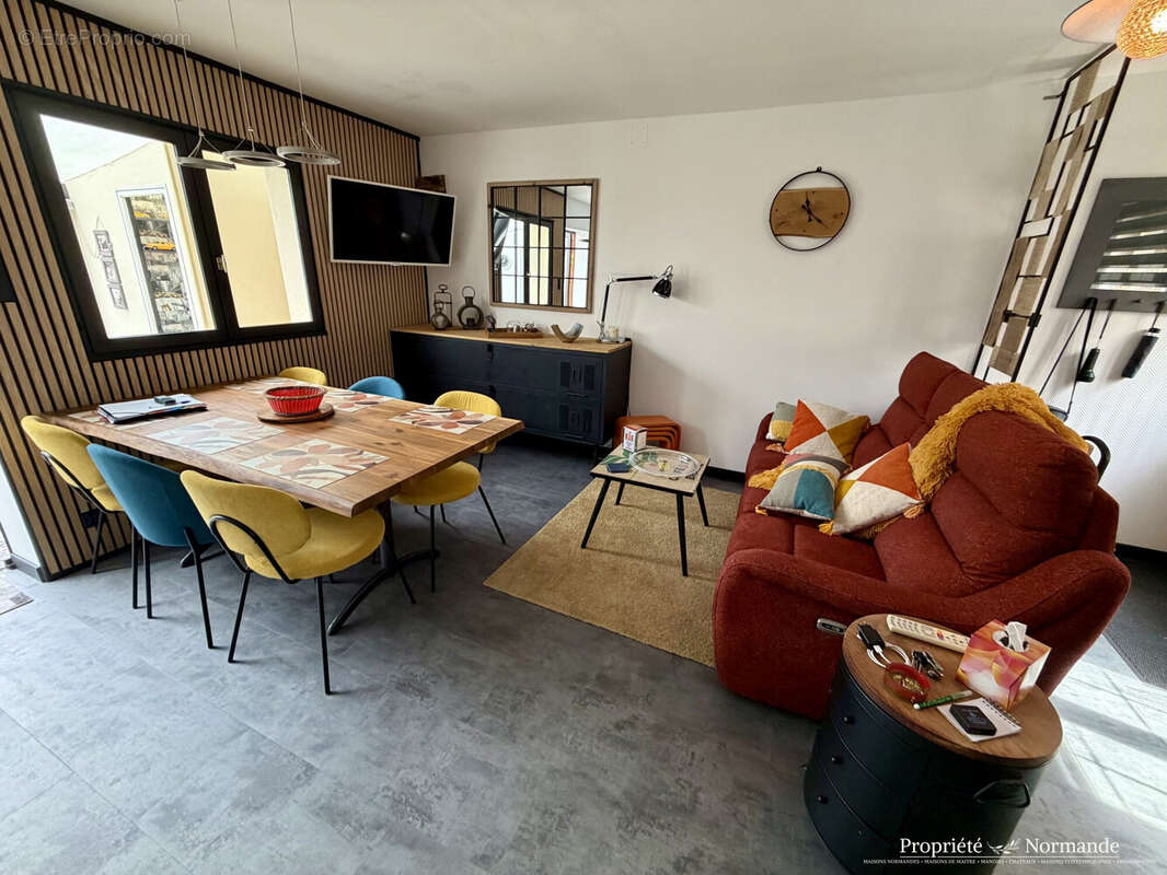 Maison à QUILLEBEUF-SUR-SEINE