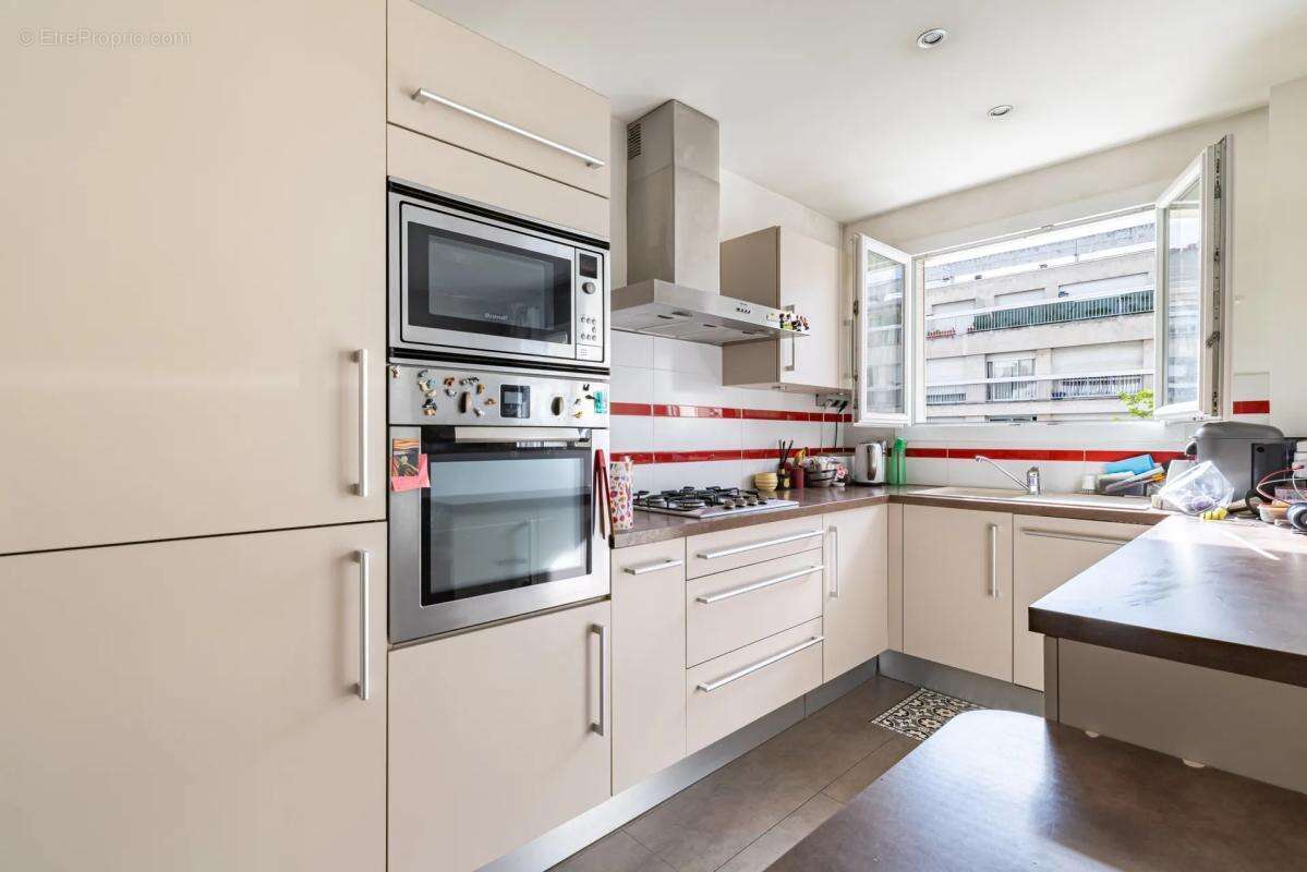 Appartement de 3 pièces de 62 m² situé à Paris - photo 6
