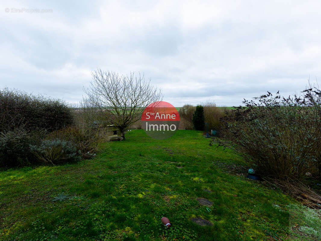 Maison à MILLENCOURT