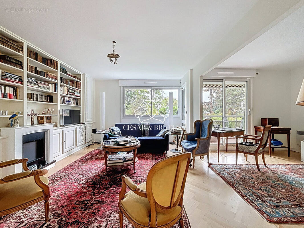 Appartement à CALUIRE-ET-CUIRE