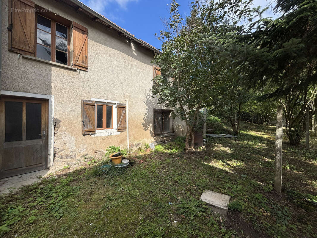 Maison à MONTCHAL