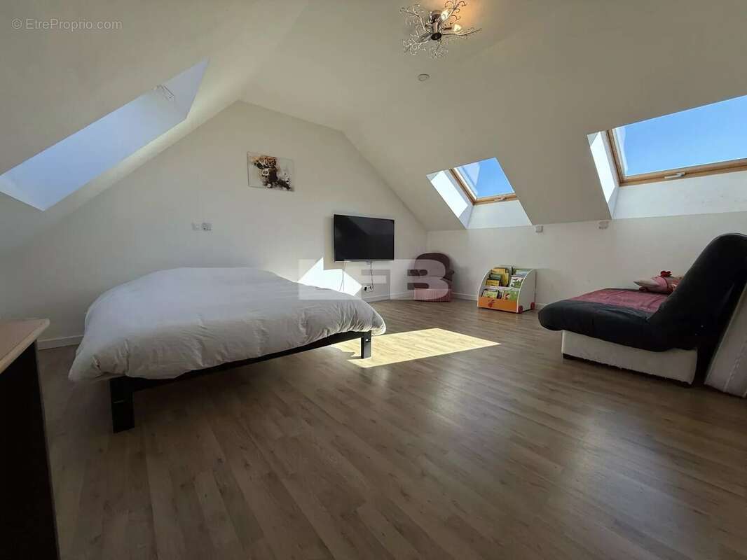 Maison à GRISY-LES-PLATRES