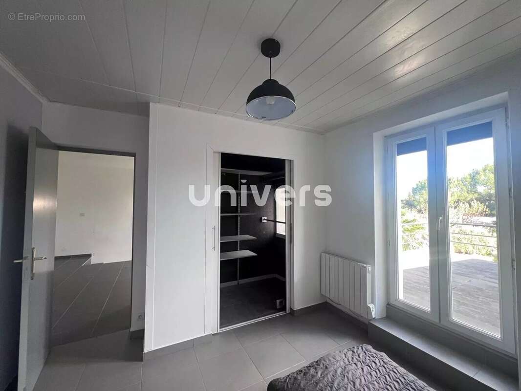 Maison à BOURG-LES-VALENCE