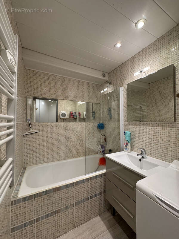 Appartement à SAINT-PONS