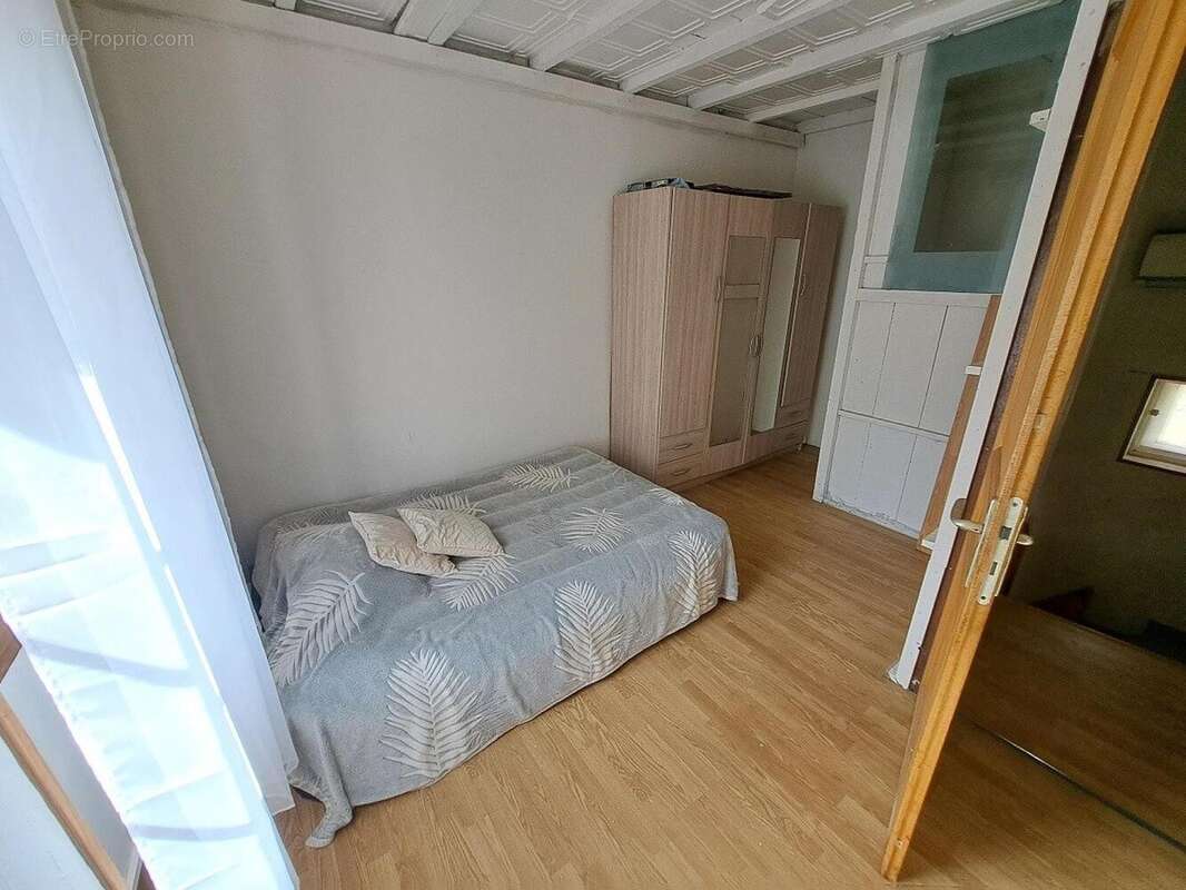 Maison 75 m² à Roquefort  - photo 9