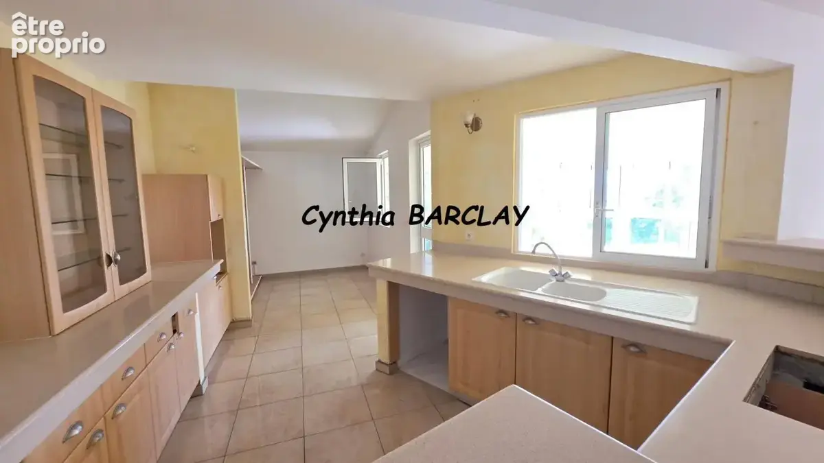 Maison 5 pièces 164 m² à vendre à Fort-De-France (97200) - photo 11