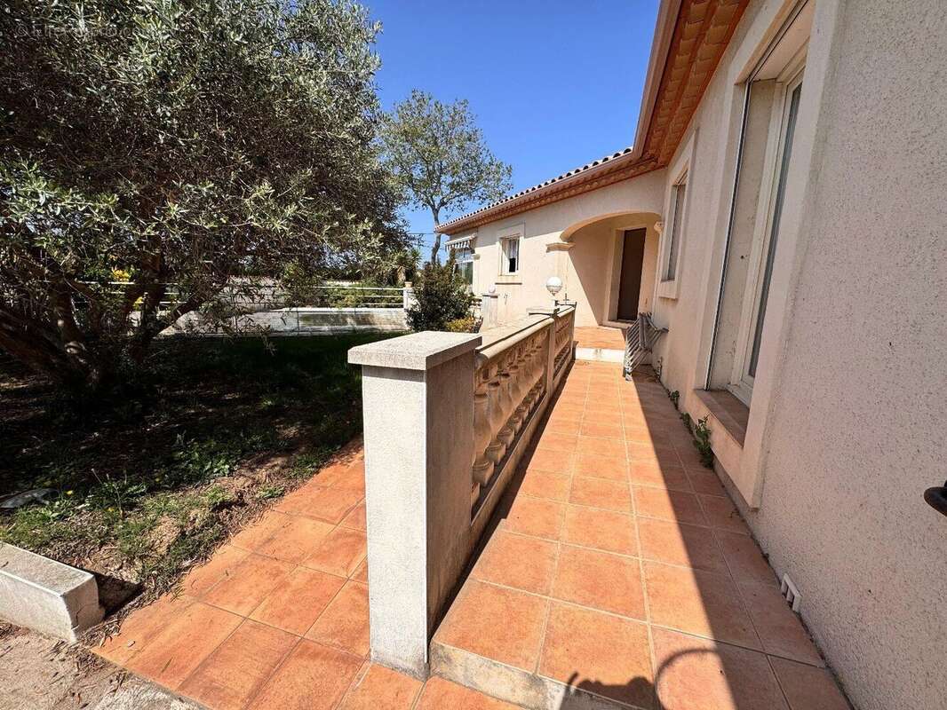 Photo 3 - Maison à LEZIGNAN-LA-CEBE