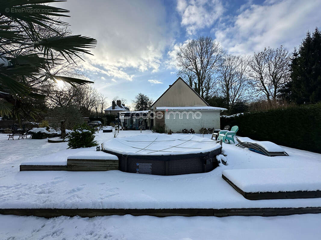 Maison à QUINCAMPOIX