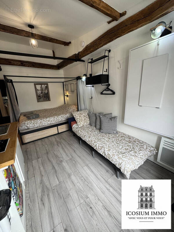 Appartement à PARIS-10E