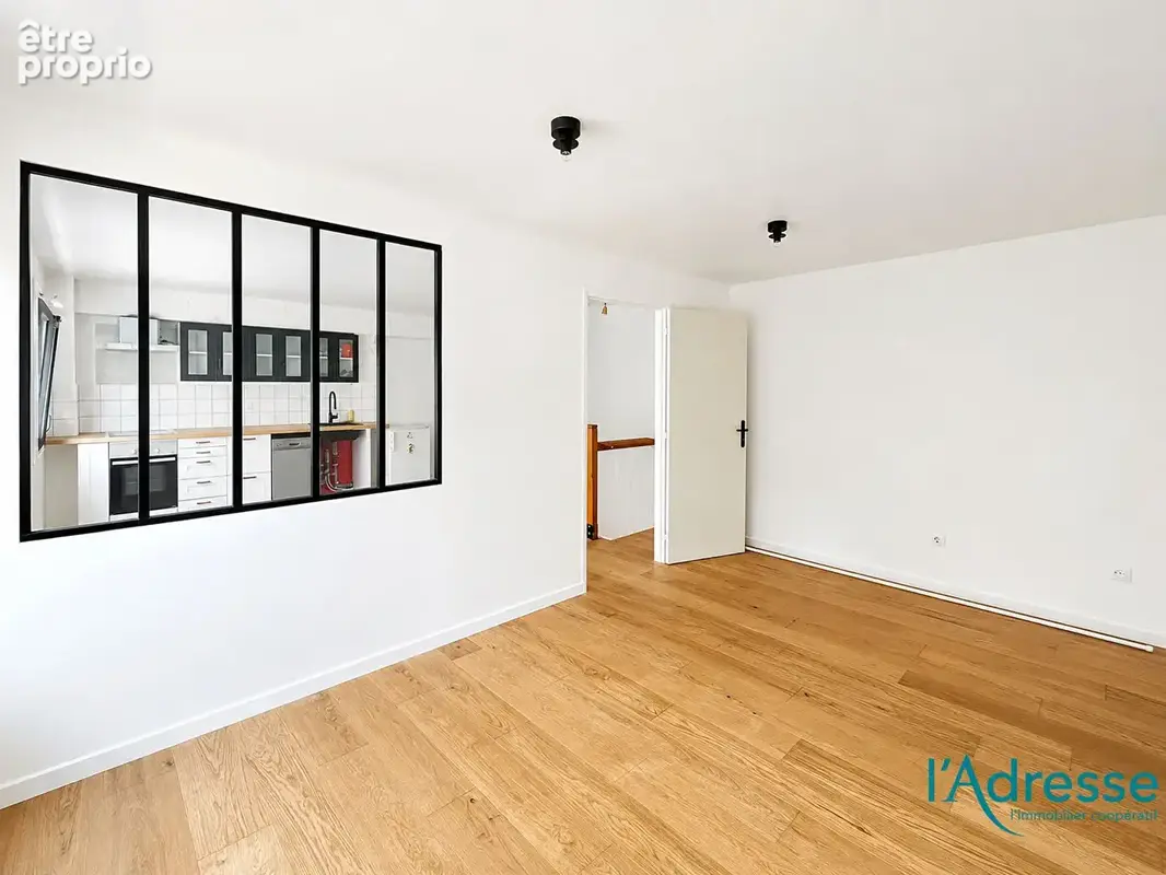 Appartement 69 m² à Les Lilas  - photo 6