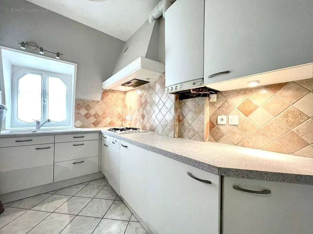Appartement à ASNIERES-SUR-SEINE