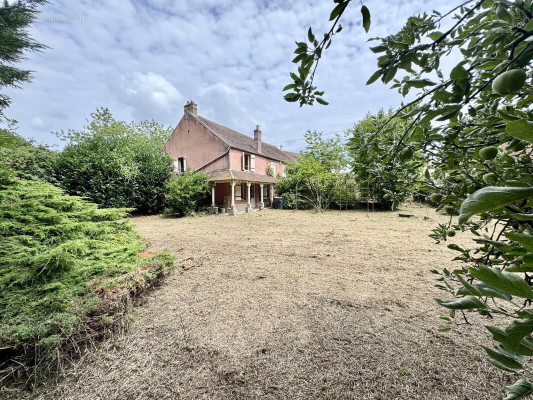 Maison à COULOMMIERS