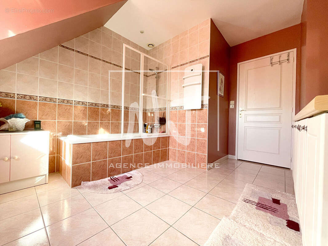 Maison à MURS-ERIGNE