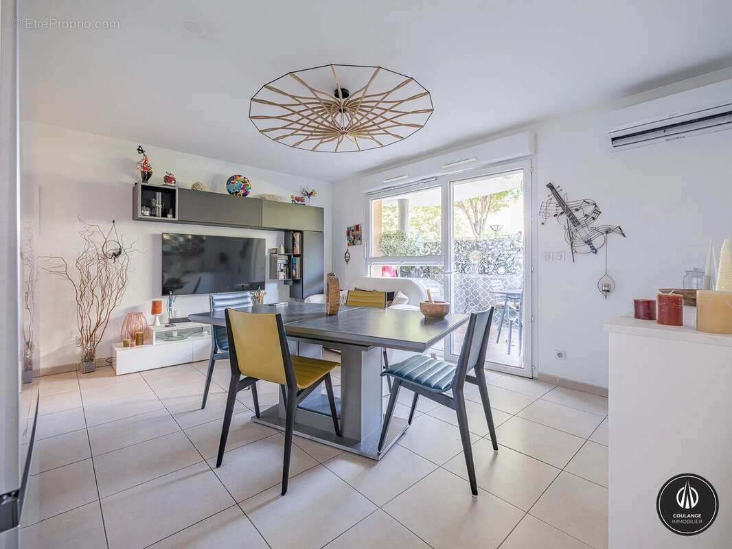 Appartement à MARSEILLE-8E