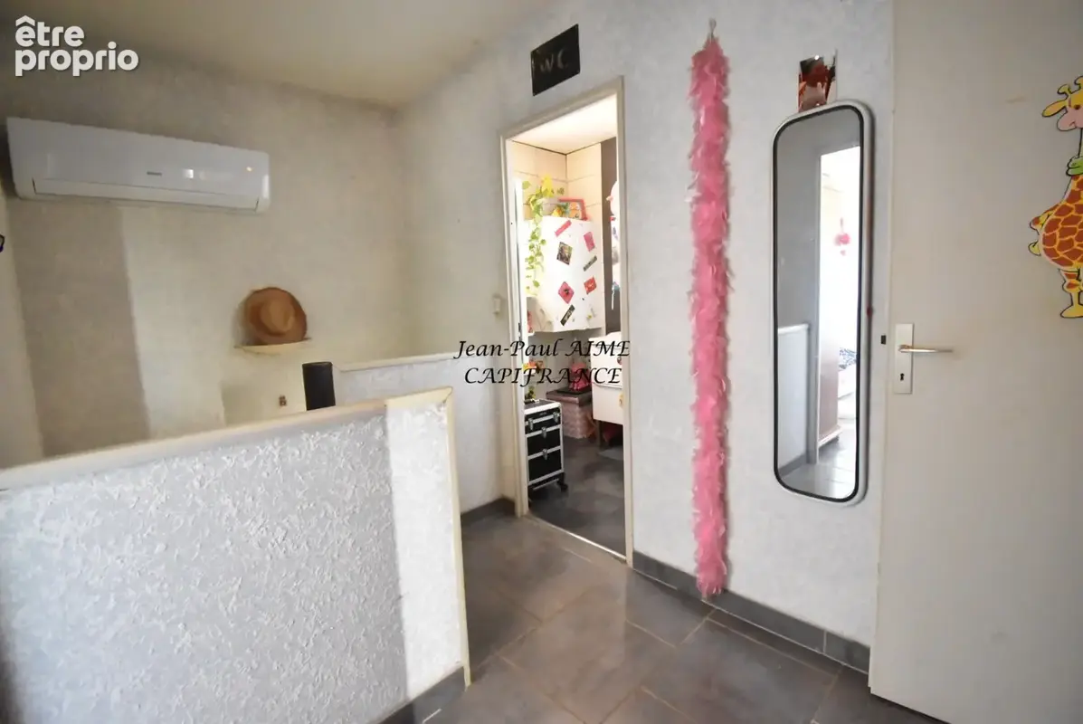 PONT-SAINT-ESPRIT – Maison T4 avec piscine, terrasse couverte et garage, à proximité des commodités - photo 6