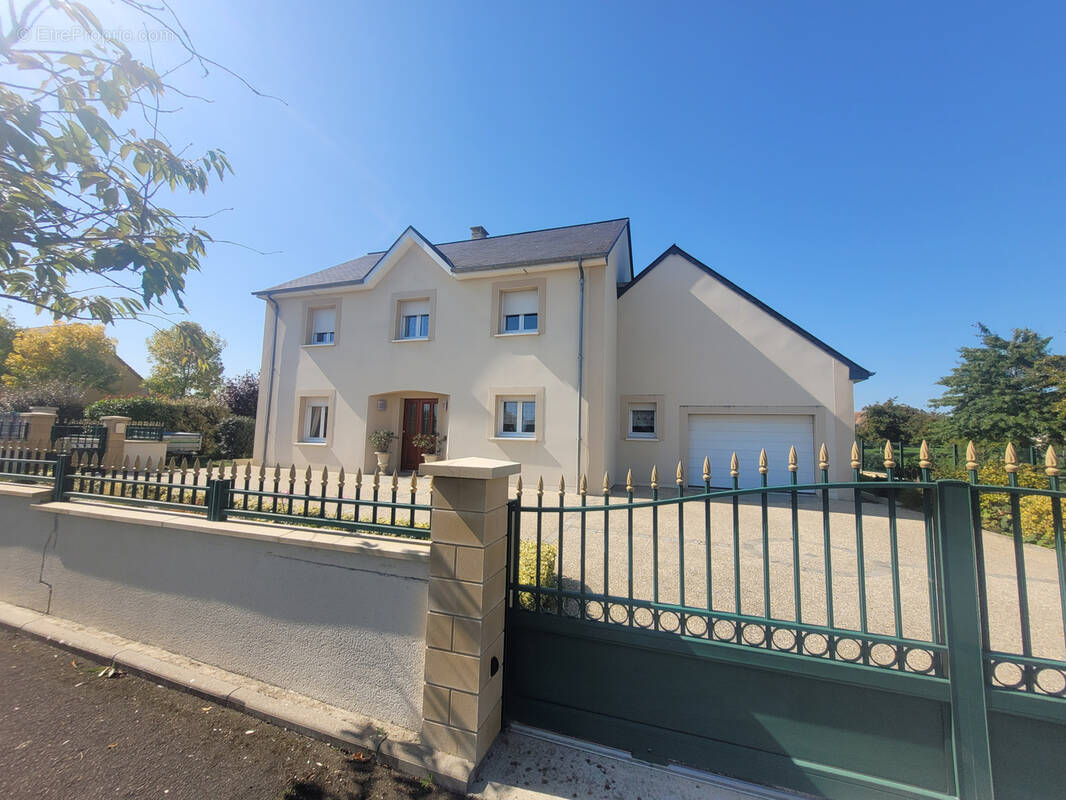 Maison à SABLE-SUR-SARTHE