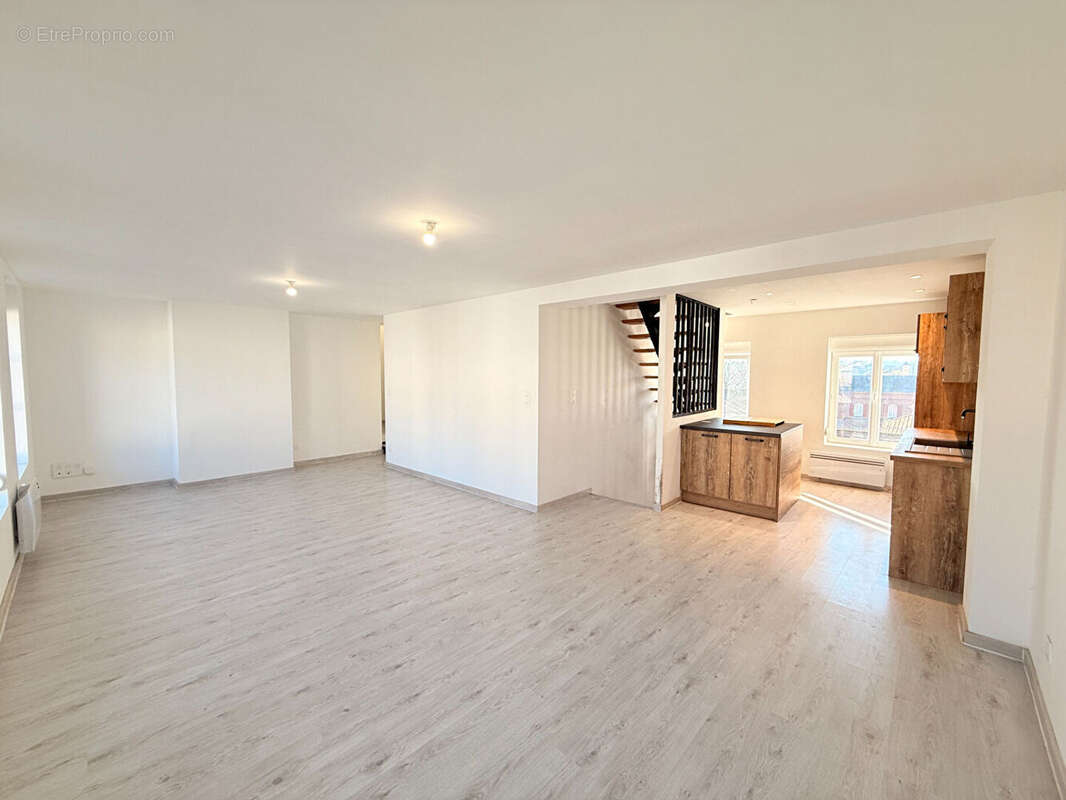 Appartement à LE NOUVION-EN-THIERACHE