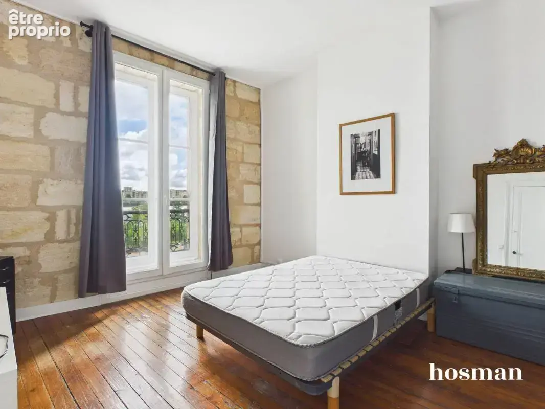Magnifique appartement T2 de 56 m² avec vue dégagée sur les quais – Quai Sainte-Croix, Bordeaux - photo 13