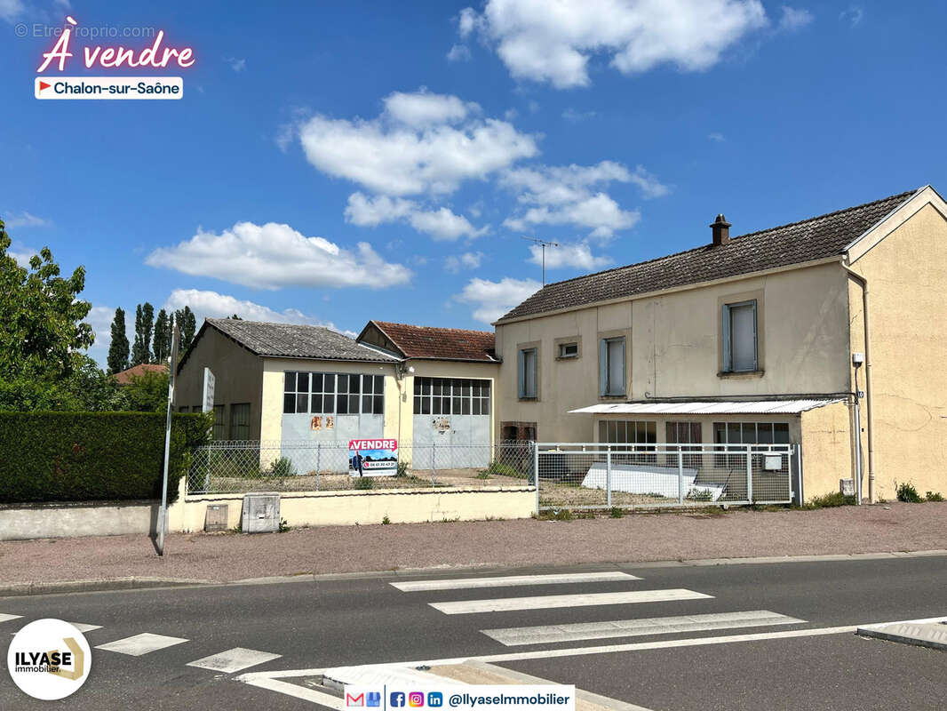5 pièces 294 m2  801 m2 terrain  ensemble immobilier - photo 4