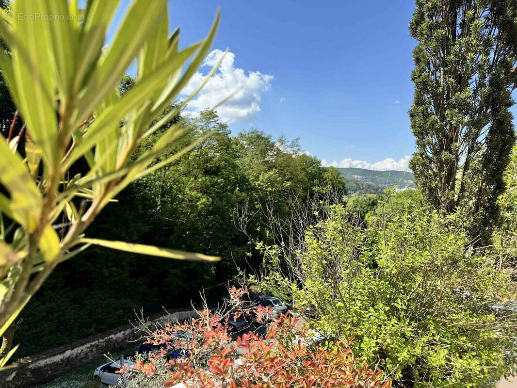 Appartement à FONTAINES-SUR-SAONE