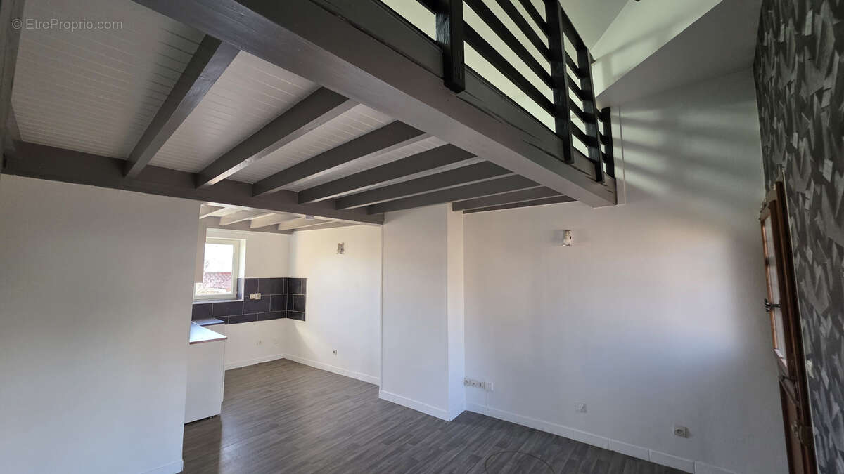 Appartement à MIONS