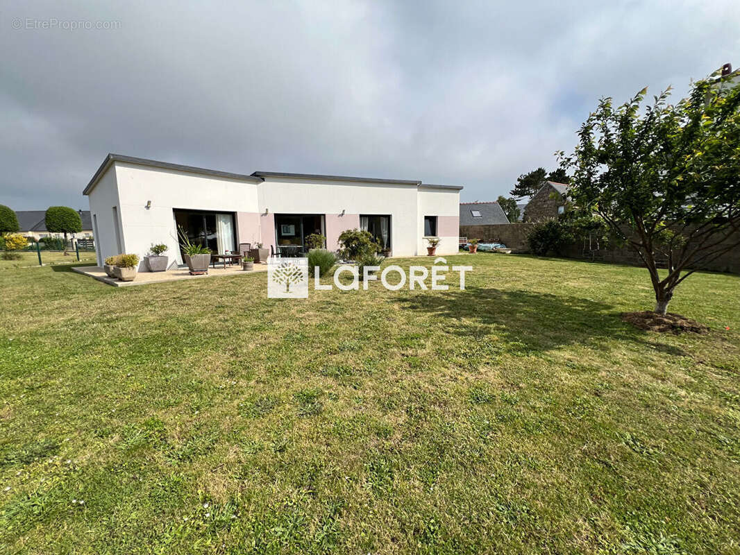 Maison à PLEUBIAN