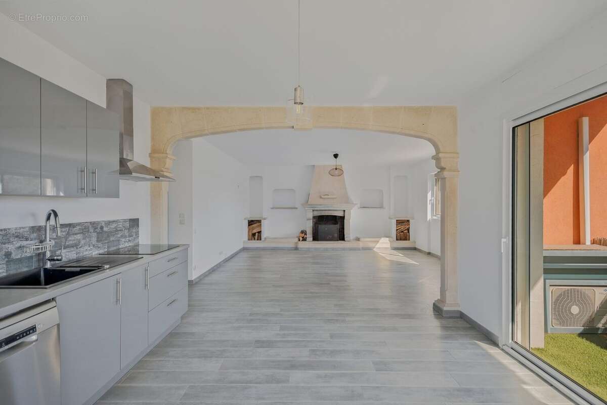 Appartement à HYERES