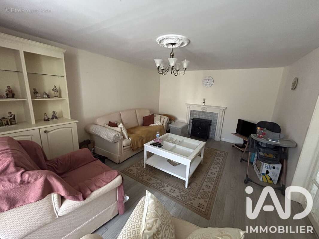 Maison 103 m² à Sacierges-Saint-Martin  - photo 3